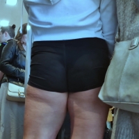 Chunky girl in spandex