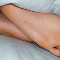 19 year olds feet