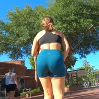 Big booty college girl