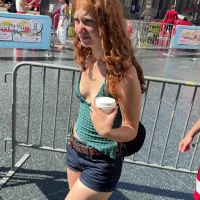 Redhead cleavage