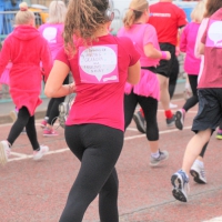 Race for Life girls in shorts and leggings