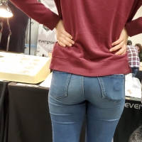 Tight jeans booties