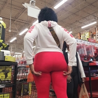 Big booty ebony milf