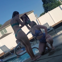 Pool party girls (original)