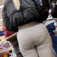 Big booty blonde