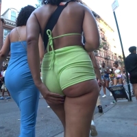 Jiggly cheeks