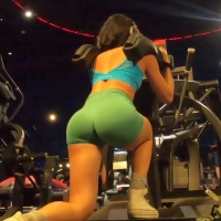 Brunette gym hottie (part 2)