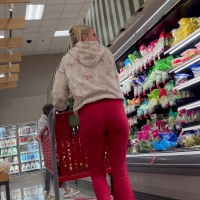 Red leggings babe