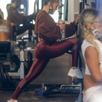 Jennifer Lopez in maroon leggings