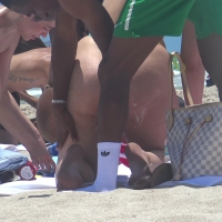 Big booty at the beach