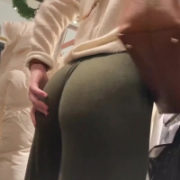 Green leggings babe