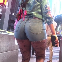 Ebony denim booty
