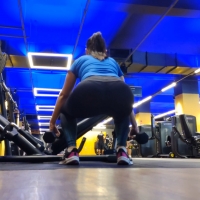 Squat queen