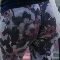 Juicy floral booty
